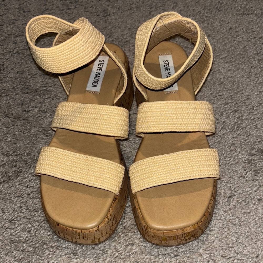 Steve Madden Beige Wedge Sandals